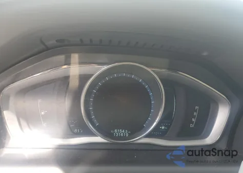 2015 Volvo Xc60 T5 Premier z USA, uszkodzony, nr VIN YV4612RK0F2629419